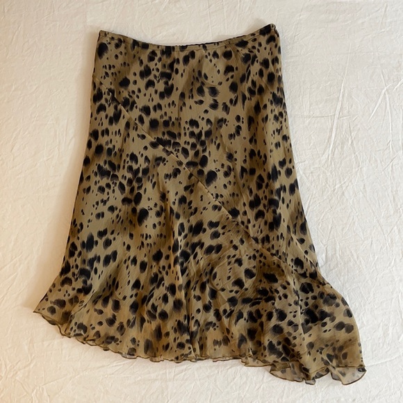Leopard print skirt - Picture 2 of 4
